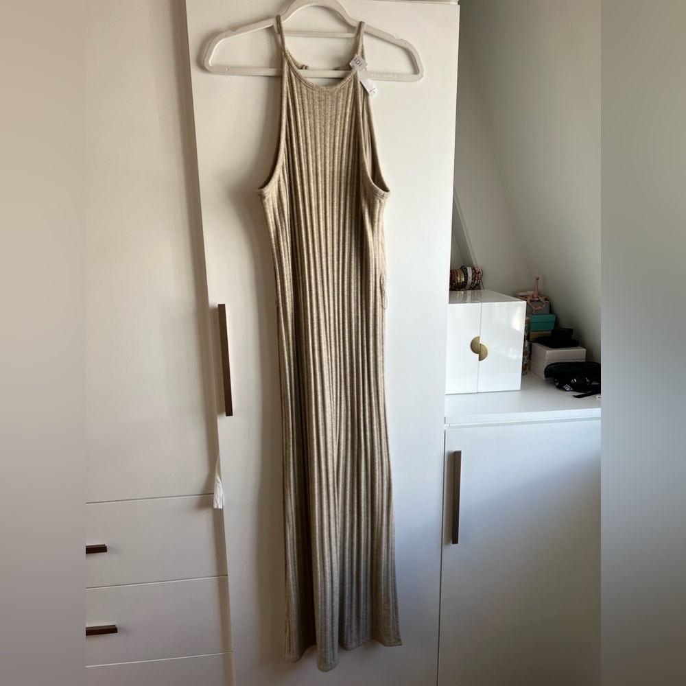 Tan knit Anthropologie dress with tie waist - Picture 3 of 7